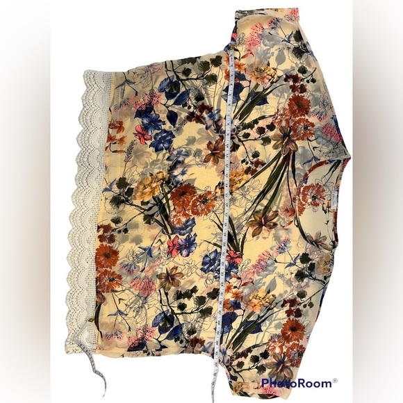 Floral Print Women's Top - Picture 9 of 13